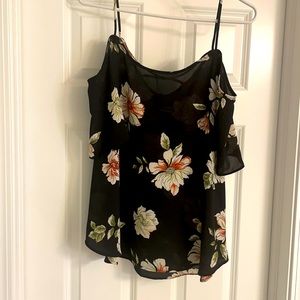 Kaileigh cold shoulder top
